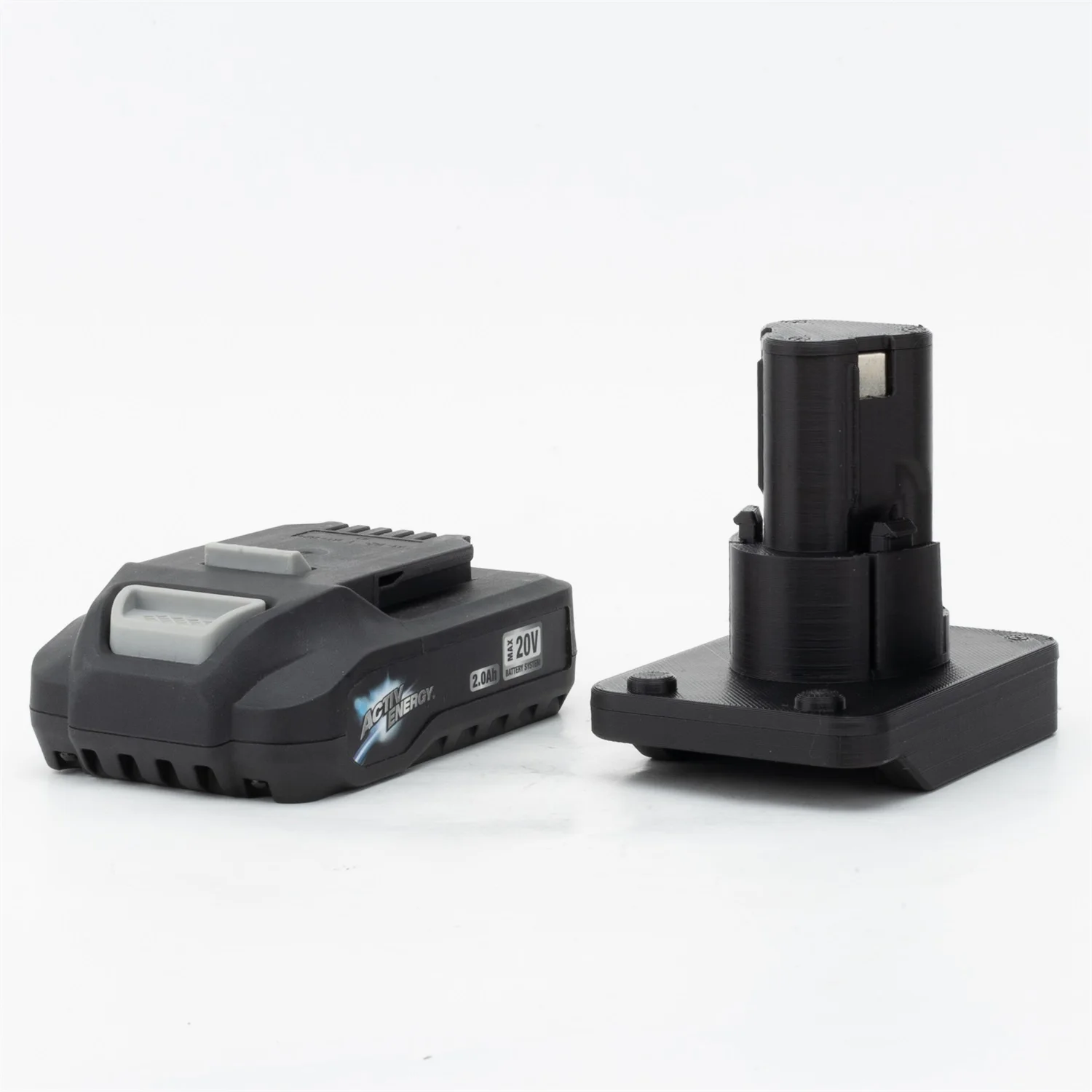 

Адаптер-преобразователь для аккумуляторов, преобразующий энергию 20/40В в 120В для инструментов Lidl Parkside TeamCordless. ﻿ Только адаптер)