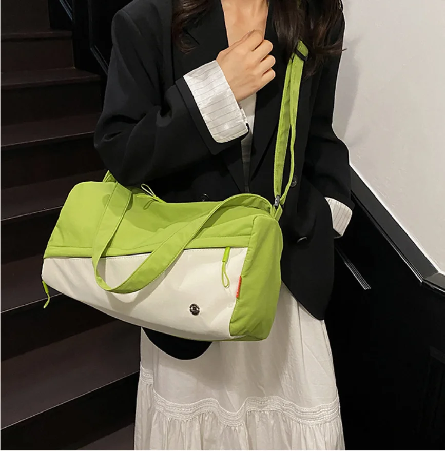 

Travel Bag Large Capacity Women Short Trip Lightweight Shoulder bag Dedicated Shoe Compartment Yoga Fitness Bags 가방 Soft Outdoor