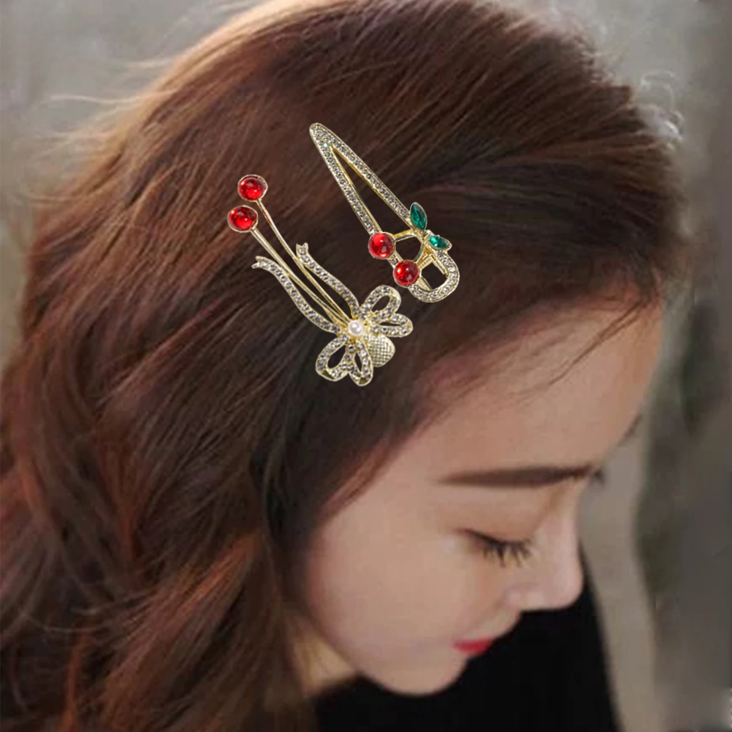 Red Cherry Metal Hair Clip Sweet Cute Small Exquisite Women Bangs Duckbill Clip Glitter Rhinestone Hair Side Clip Girls Headwear