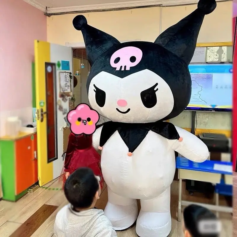 

Cute Sanrio Kulomi Inflatable Doll Outfit Cinnamoroll Pompompurin Cartoon Mascot Costume for Event Opening Performance