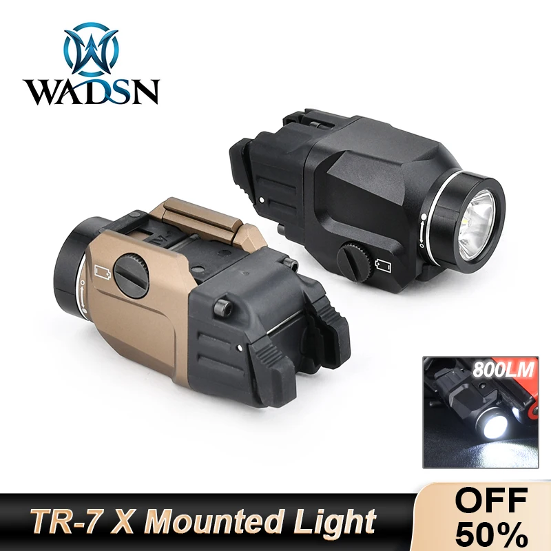 

WADSN TR-7 X Mounted Light 800Lumens Hunting Weapon Airsoft Flashlight Includes High, Low Paddle Switches Fit 20mm Rail Lantern