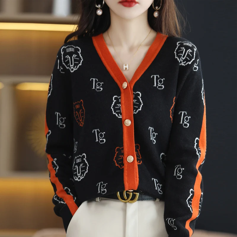 2022 Autumn and Winter New Cashmere Cardigan Women Small tiger embroiderColor Matching Sweater V-Neck Knit Thick Coat Lady