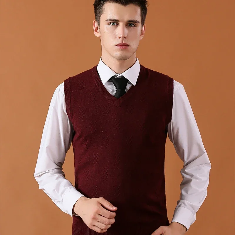 High Quality Solid Color Sweater Vest Men Cashmere Sweaters Wool Pullover Men Brand V-Neck Sleeveless Knitted Men's Vest