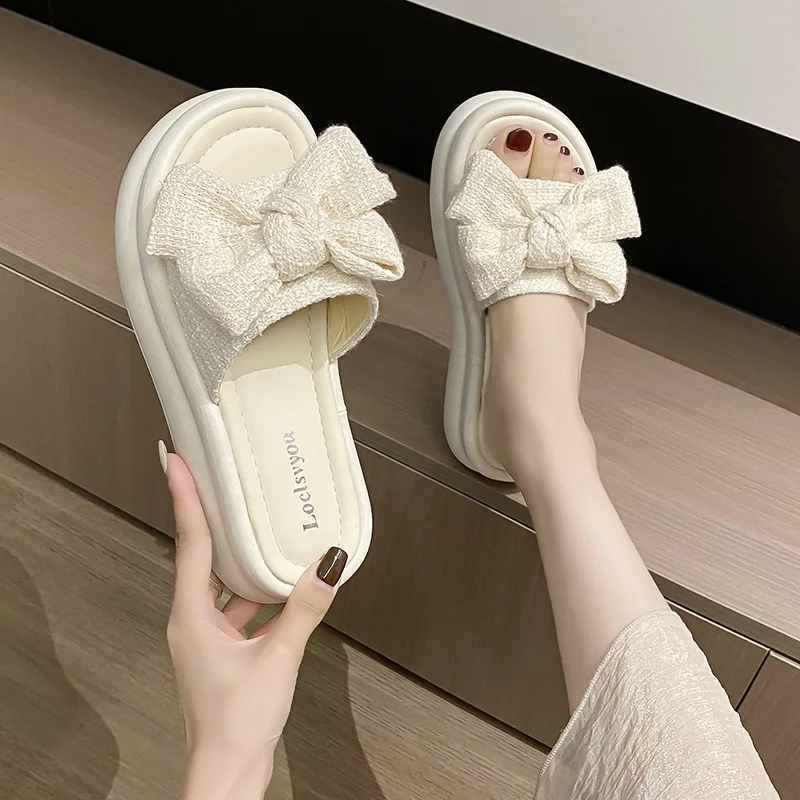 

Cloud Slides for Women Pillow Soft Non-Slip Platform Sandals Lightweight Summer Slippers Indoor and Outdoor