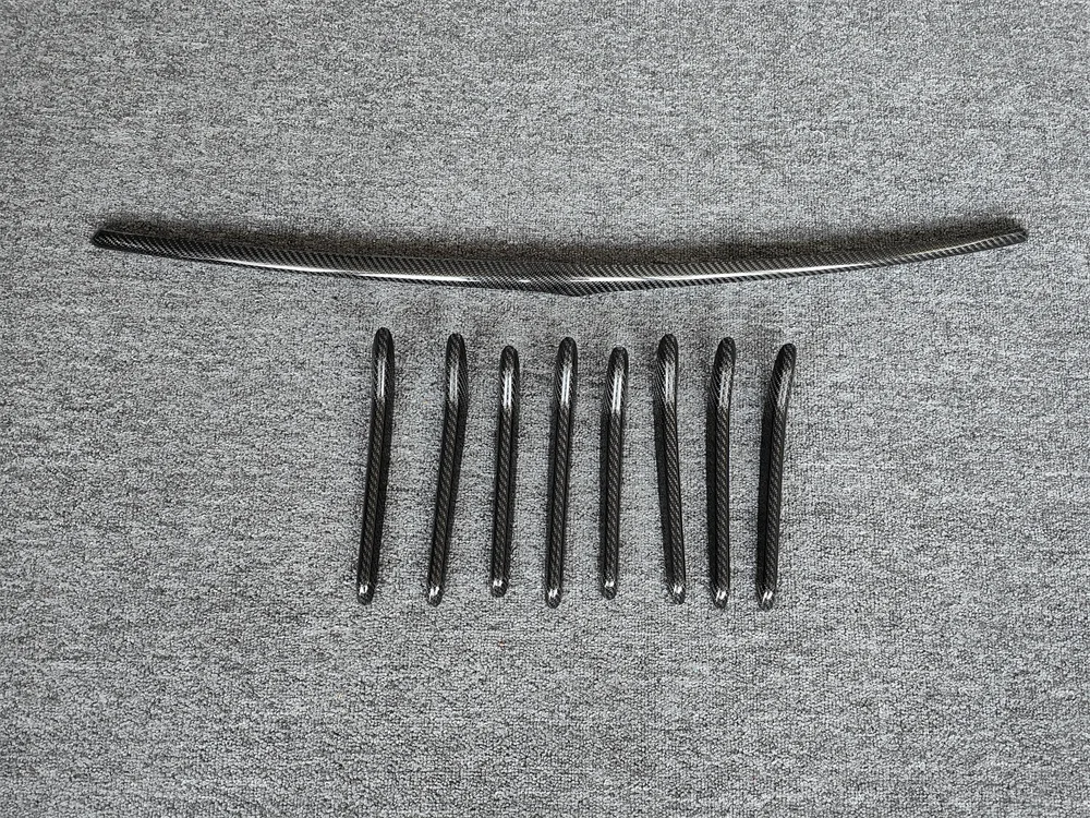 Verwendet für 13–19 Maserati Levante Original Carbon Fiber M-Stil Auto Kühlergrill Dekoration Außenzubehör