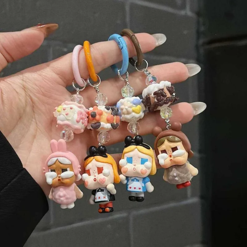

Popmart Crying Baby Cute Grain Periphery Keychain Trendy Play Cute Modified Baby Pendant Phone Bag Hanging Children'S Gift