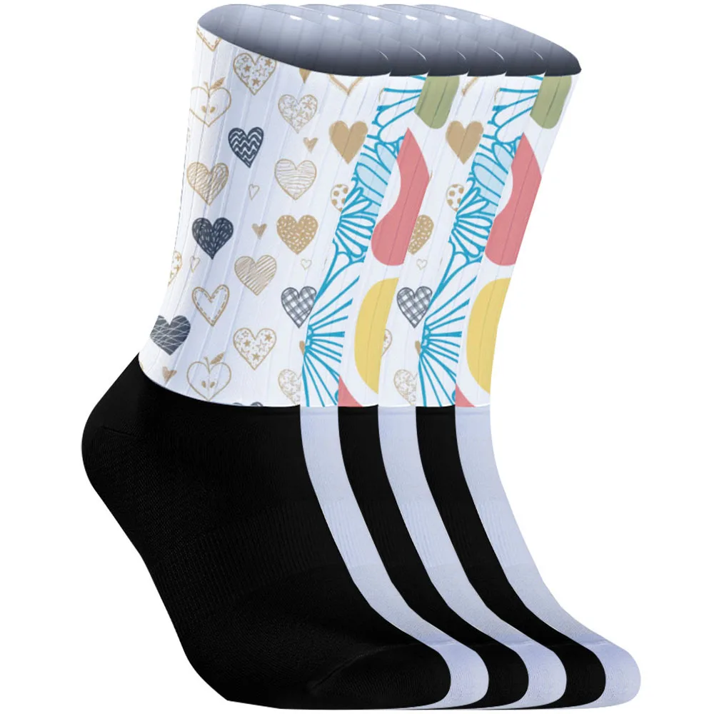 

Светоотражающий логотип New Night 2025 года, не требует дополнительного оборудования, безопасный для сопровождения вас домой.