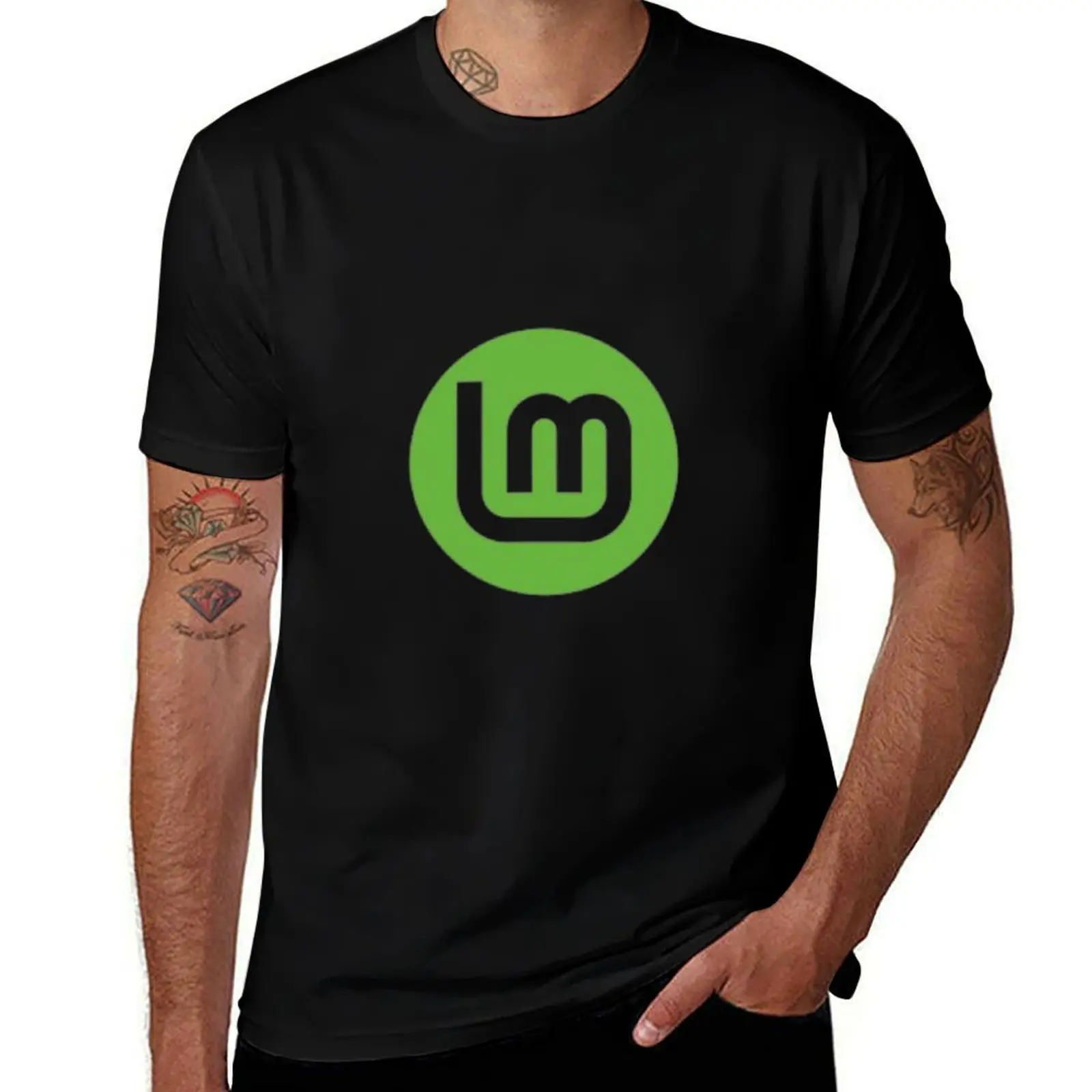 Linux mint T-Shirt Casual Loose Fit Summer Tee Shirt