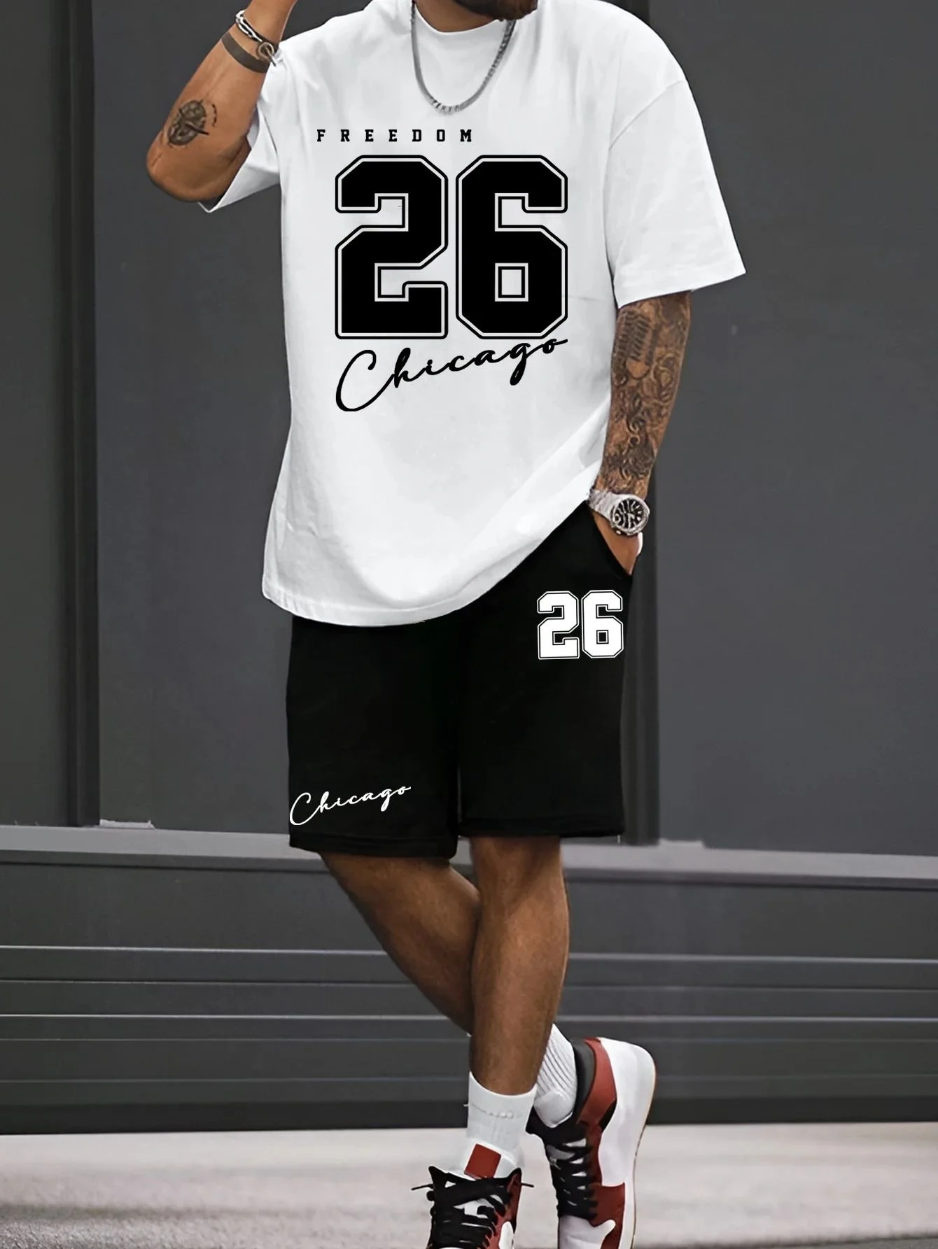 

2025 Summer New Men T-shirt Set Shorts and Top Sunglasses Bear Printed Short Sleeve Round Neck Summer T-shirt Casual