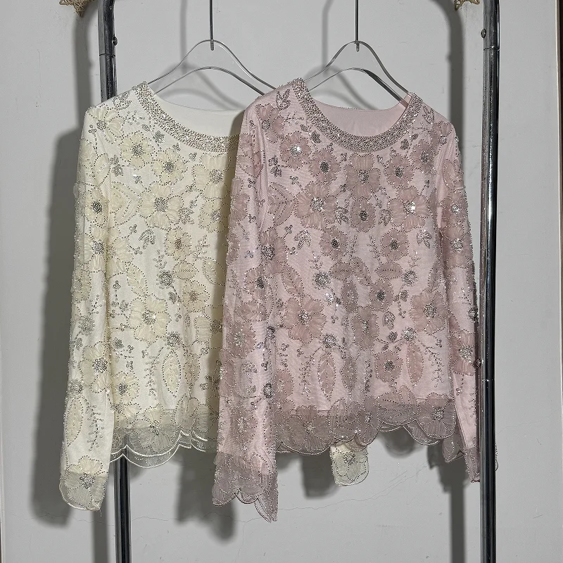 

Faionable round Ne Long Sve Pearl Embellied iny Sequin Lace Design Viral Top Women's Premium Quali Velvet Flower