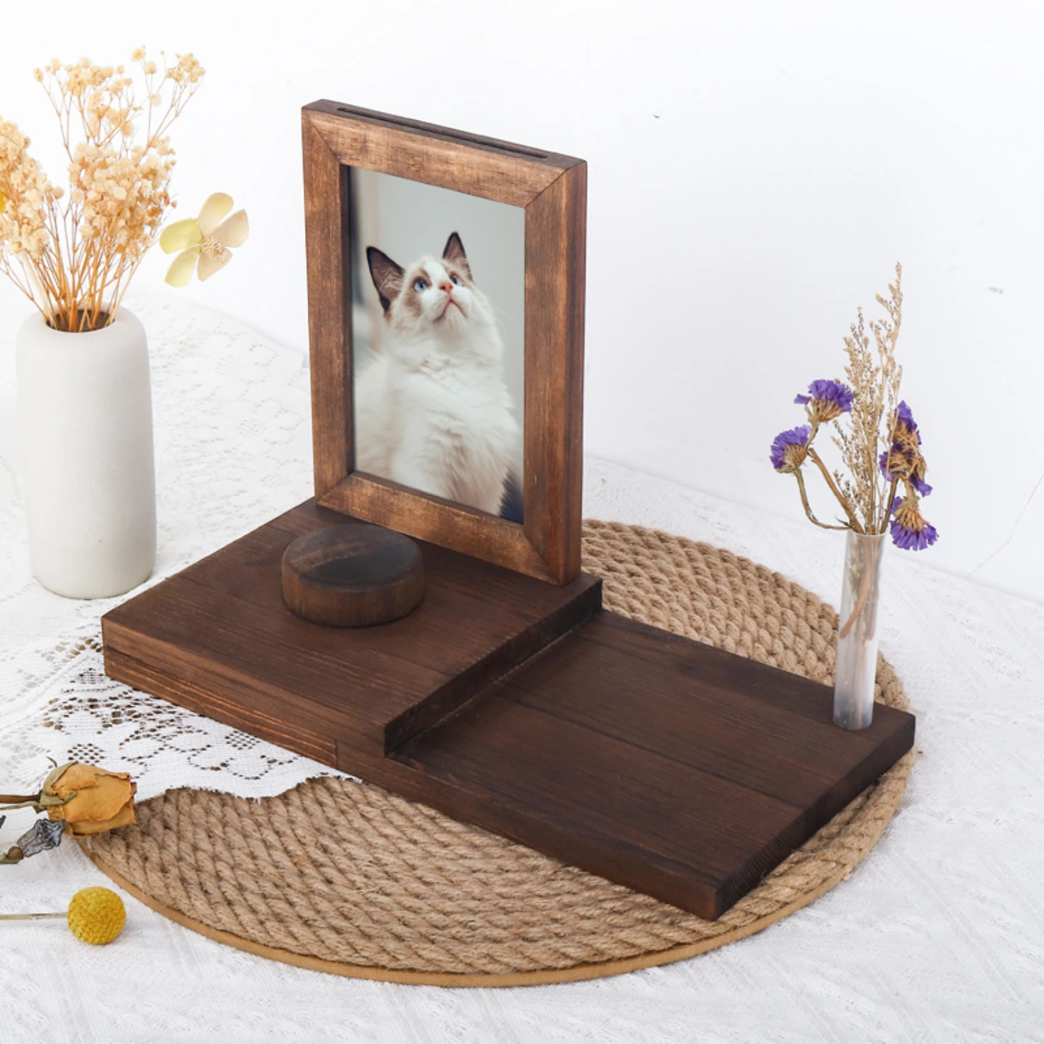 Exquisite and beautiful small wooden pet urn with photos frame for dogs - Elegant and stylish handcrafted wooden cat memorial fu