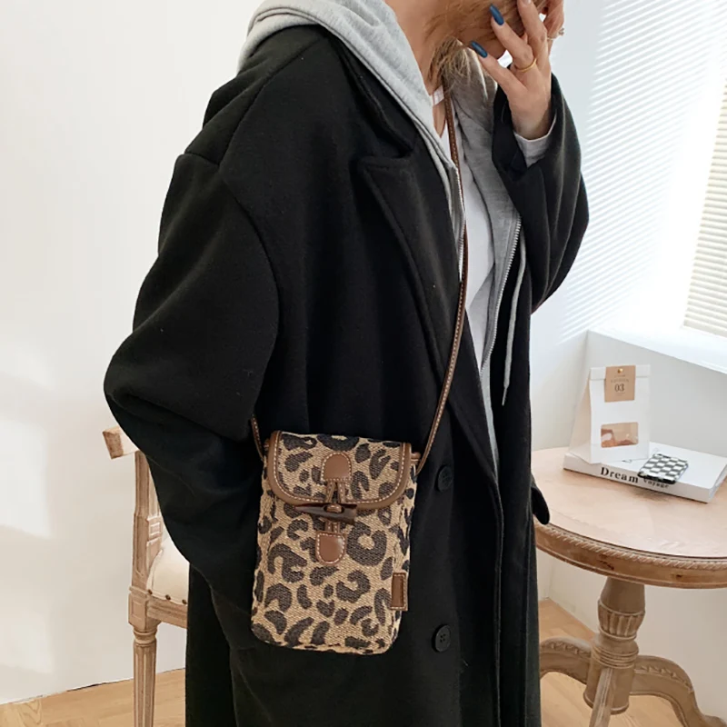 

Retro Leopard Print Crossbody Bag Women's Mobile Phone Bag Sli Versatile Single oulder Satchel Ele Faion Accory