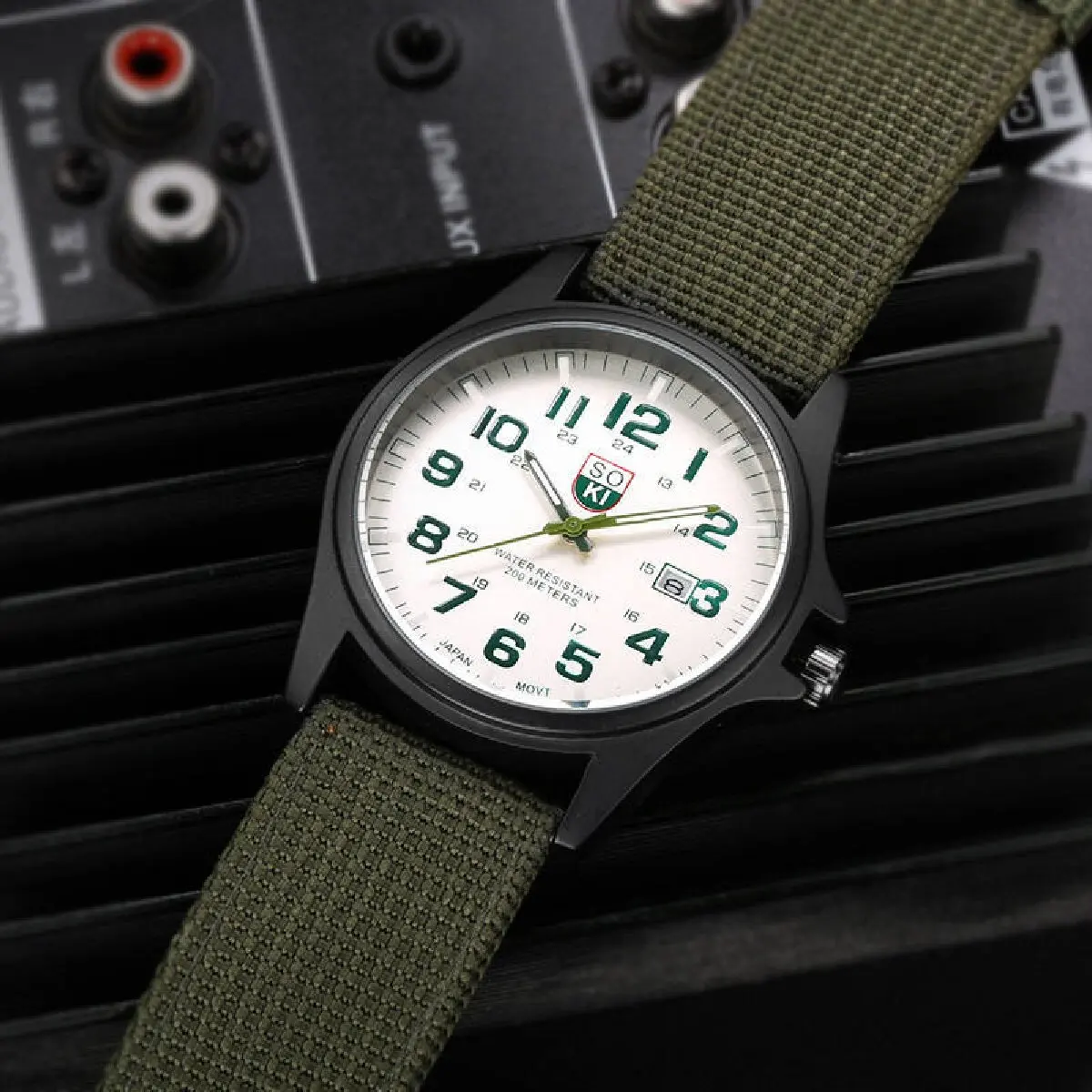 Montre militaire suisse pour homme, bracelet en nylon tissé, montre à quartz de sport avec calendrier, mode