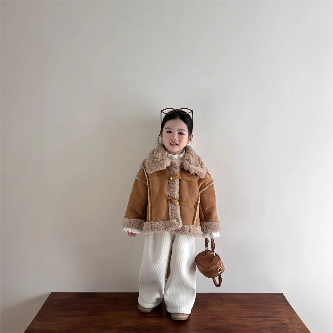 

2025 Winter and Autumn New Style Baby Girl Suede Thick Coat Fashion and Keep Warm Comfortable Kids Jacket