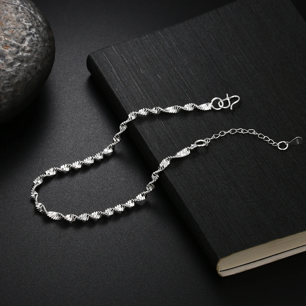 

Japanese and Korean 925 sterling silver chain, fashionable and charming, fashionable and exquisite women's twisted rope bracelet