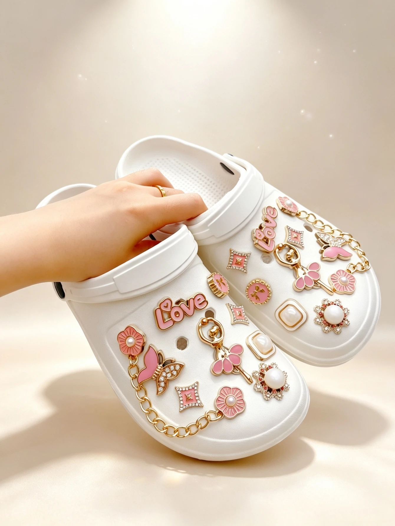18-piece shoe decoration DIY casual shoe decoration - An interesting and versatile way to personalize your footwear