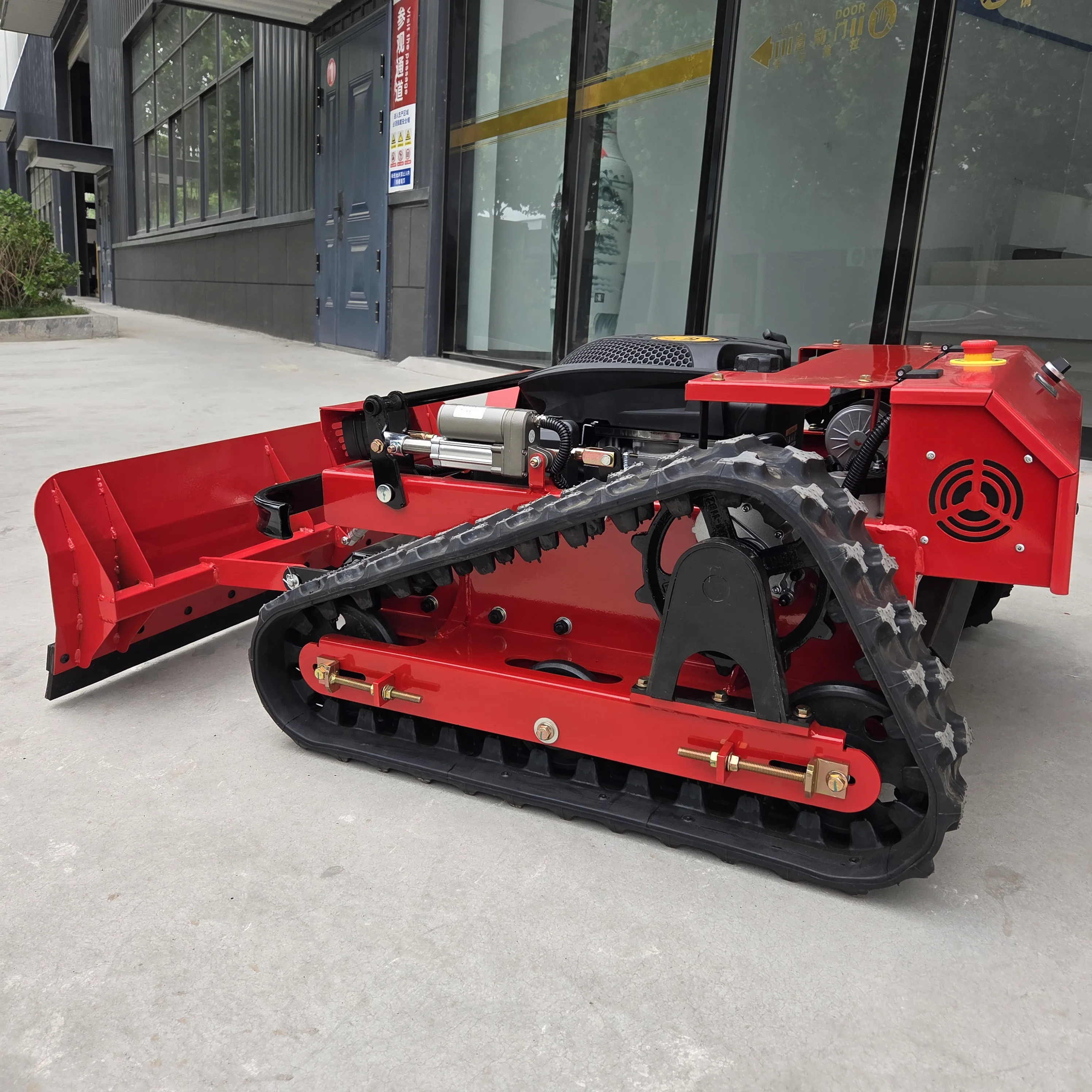 유럽과 미국에서 인기리에 판매되는 500mm 리프팅 나이프 헤드, 맞춤형 지능형 원격 제어 잔디 깎는 기계