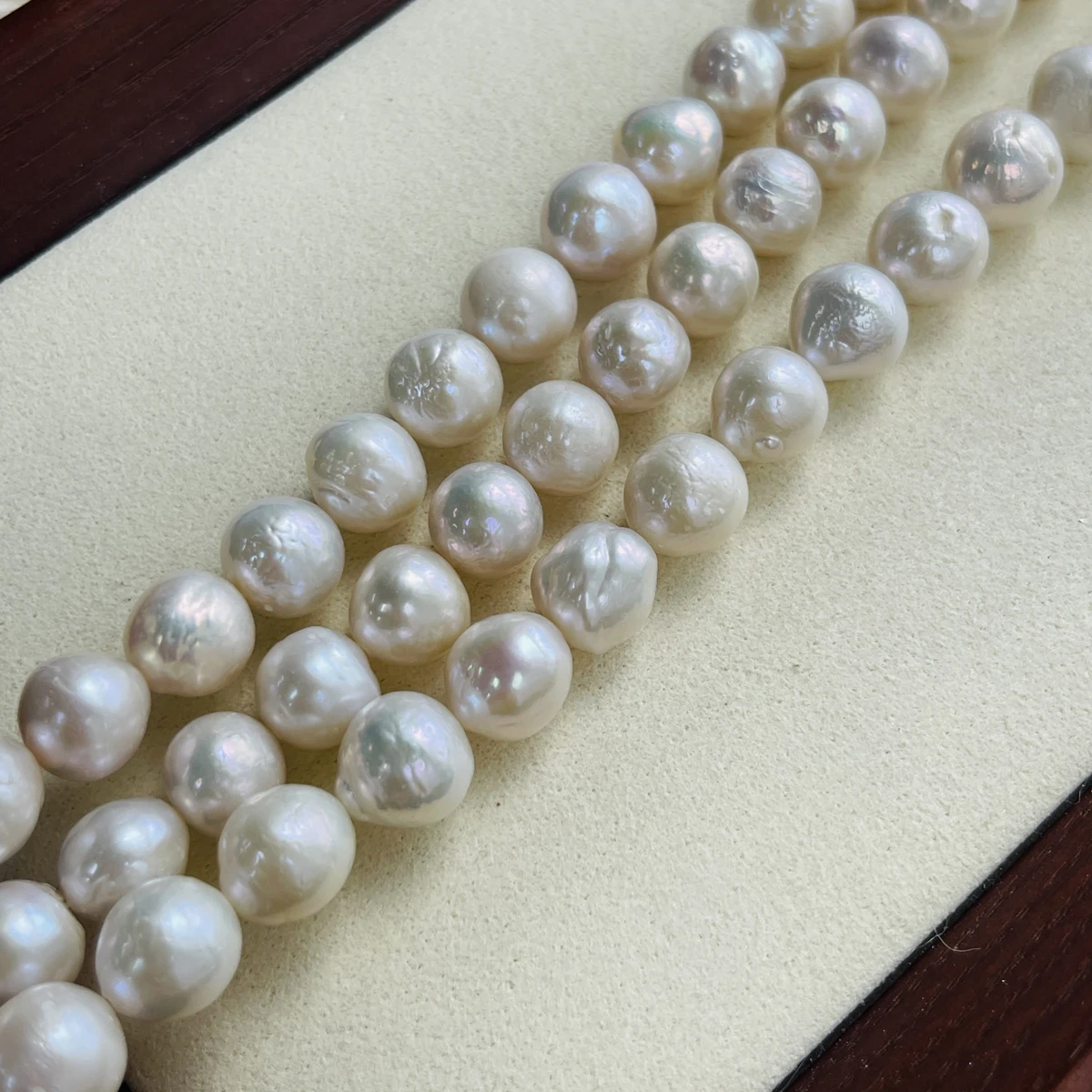 

Natural Freshwater 100%Pearls 9-10mm Round White Loose Spacer Beads for Jewelry Making DIY Charm Bracelet Necklaces Accessories