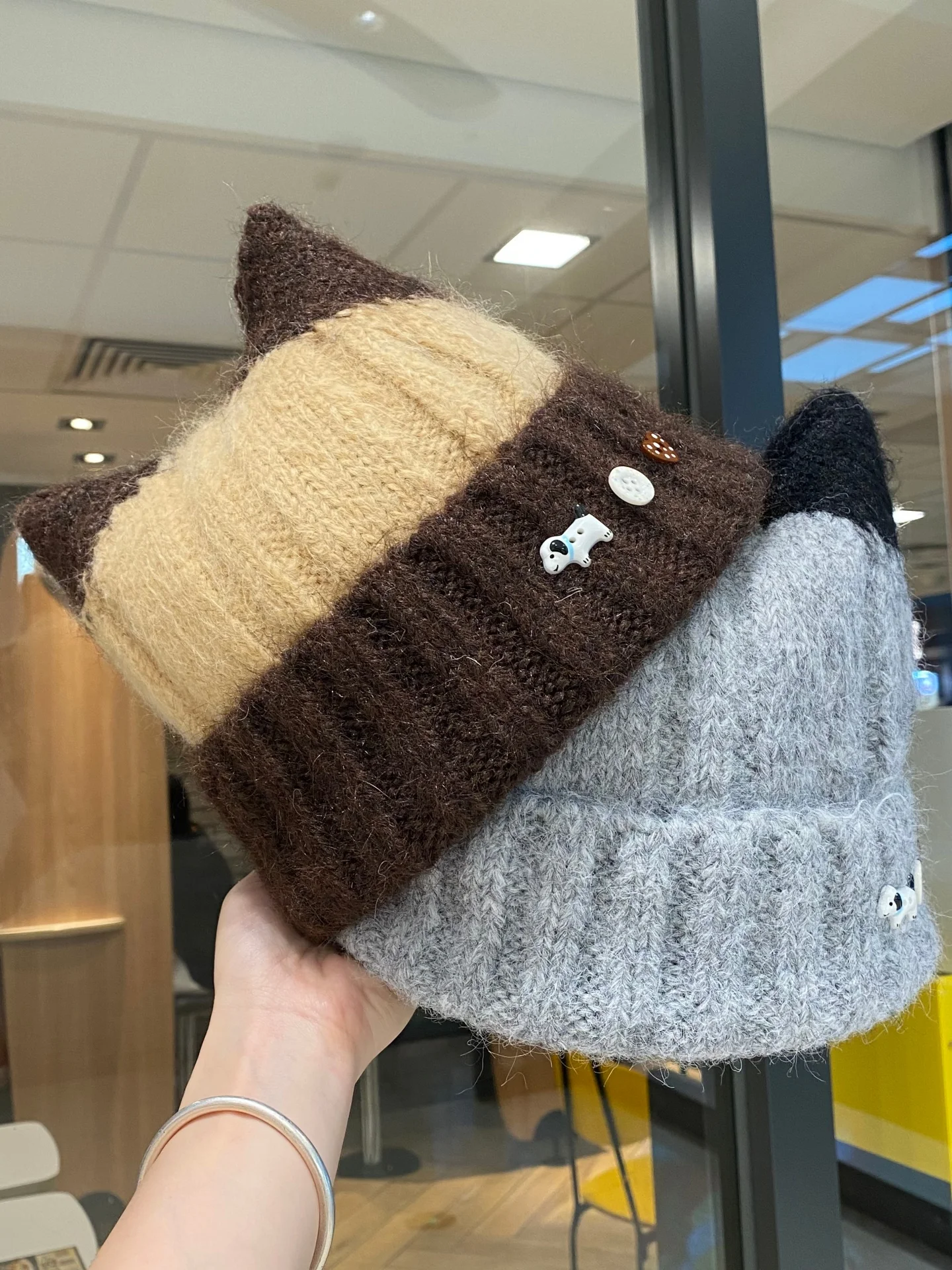 cute-ear-color-block-knitted-hat-women's-autumn-winter-warm-ear-protection-woolen-cap-face-slimming-all-match-wrap-hat