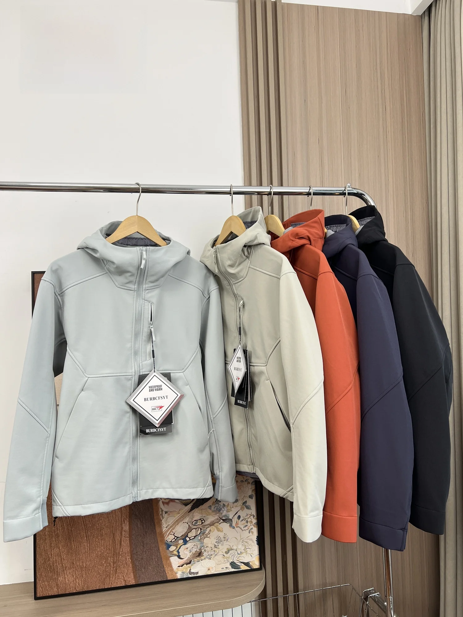 

Уличная ветрозащитная куртка с флисовой подкладкой, софтшелл, для пар, осенне-зимняя, мужская, модная, городская, повседневная, на молнии