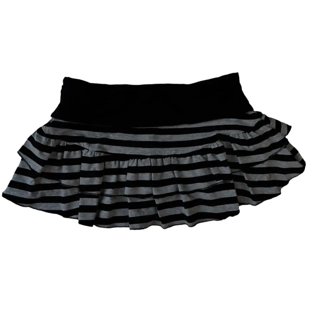 New Black and Grey Y2K Mini Skirt Elastic Waist Ruffle Grunge Mini Skirt Tight Fit Striped Mini Skirt Female Fashion