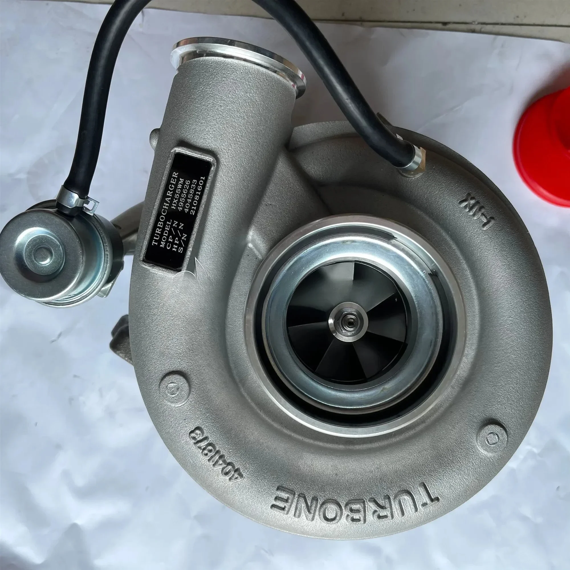

High Quality QSB Marine Turbocharger 4045833 4045834 4955626 HX55WM