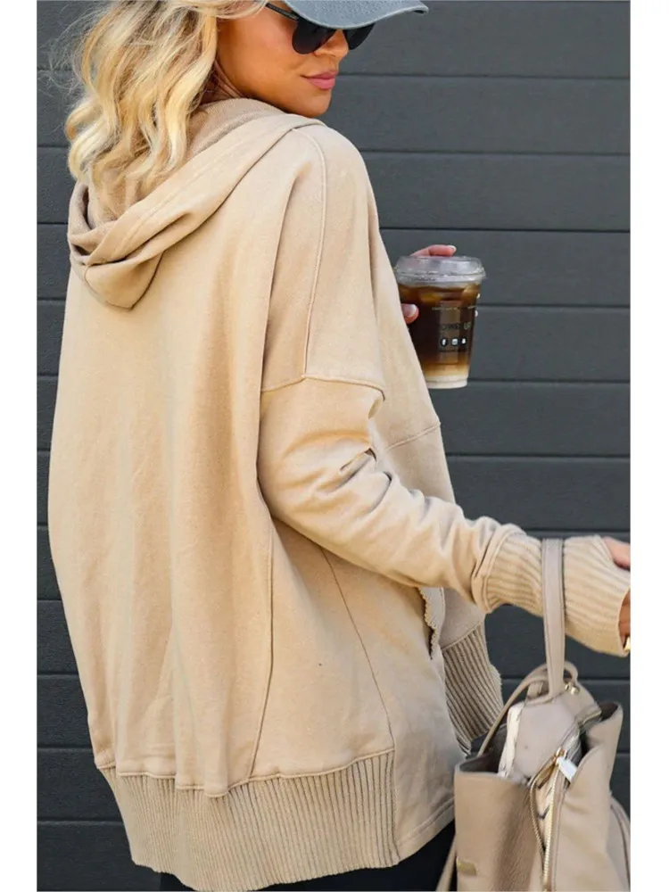 Sweat à capuche à manches chauve-souris à col en V pour femmes, haut d\'épissure fileté, pulls décontractés, blanc, automne, hiver
