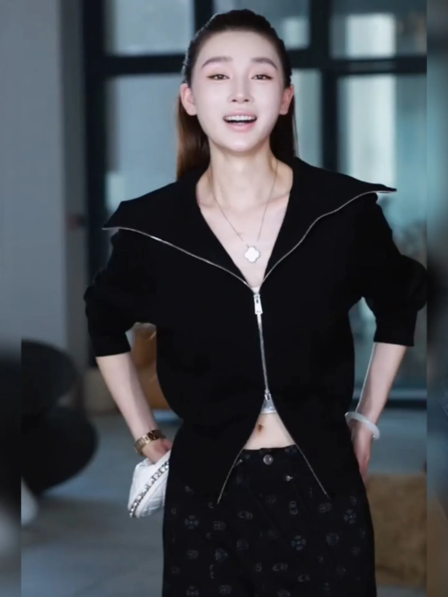 

Ele Bla Long Sve Women's Knitwear Outerwear Spring 2026 Trendy Design Versatile High Collar Zipper Closure Cardigan