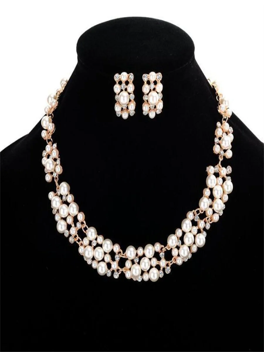 Network explosion imitation pearl necklace set bridal jewelry High-grade electroplated alloy jewelry for woman