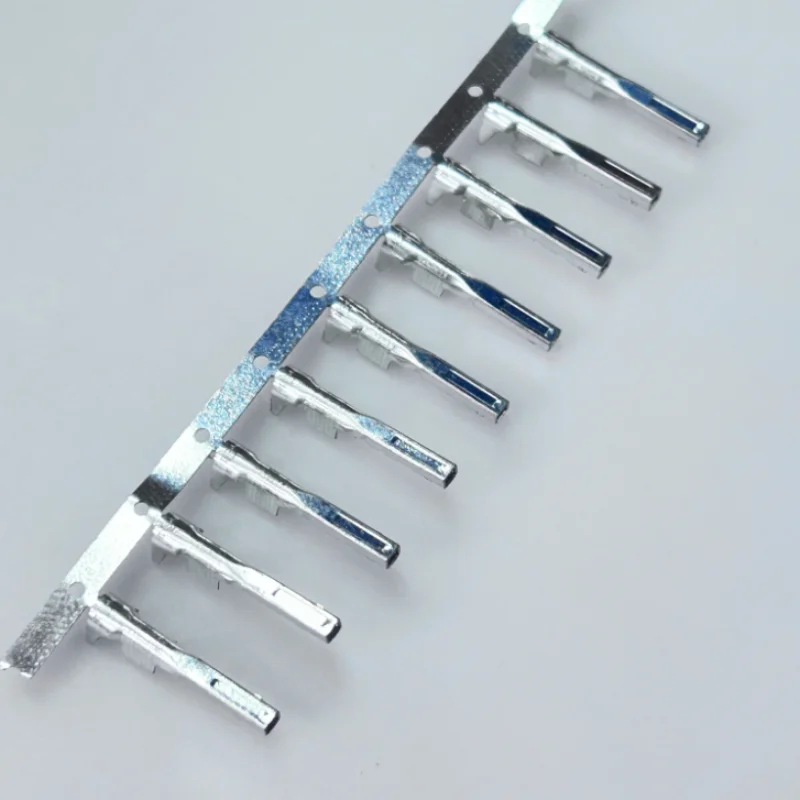 200PCS Original Genuine Connector 8240-0821 For Car Smart Electronic Devices