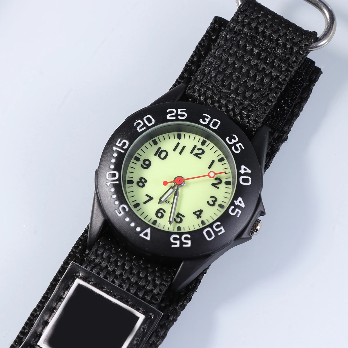 Watch Black Stylish Nylon Woven Waterproof Quartz Time Date Display Cute Unisex Design for Birthday Party Gift