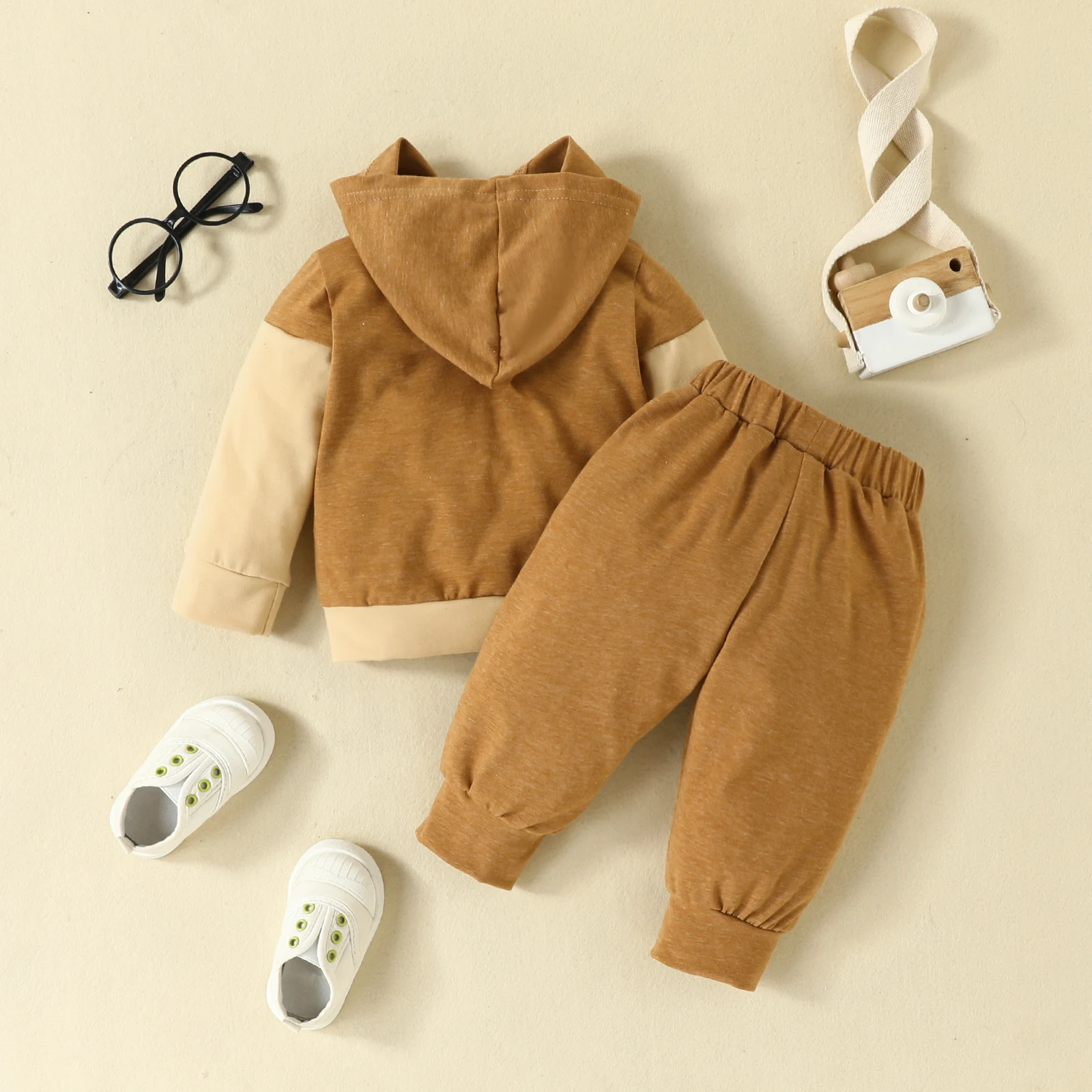 2pcs Baby Boys Casual Set With FUTURE Letter Print, Trendy Color Block Hooded Sweatshirt & Sweatpants Set For Winter