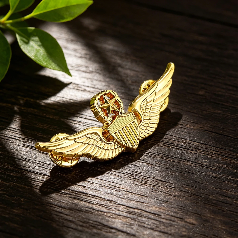 WWII US Army Air Forces Pilot Wings Badge Vintage Military Aviation Gold Brooch Pin for Suit Jacket Costume Cosplay Accessories