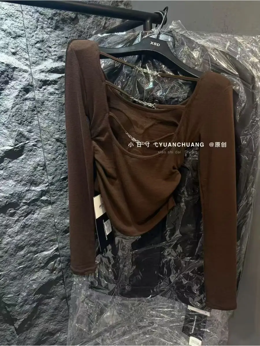 Damskie seksowne koszulki z długim rękawem i odkrytymi plecami, z poduszkami na ramionach, jesienne, jednolite bluzki z okrągłym dekoltem, obcisłe, podstawowe koszulki w stylu \"hot sweet\" od SY'sYouthfully.