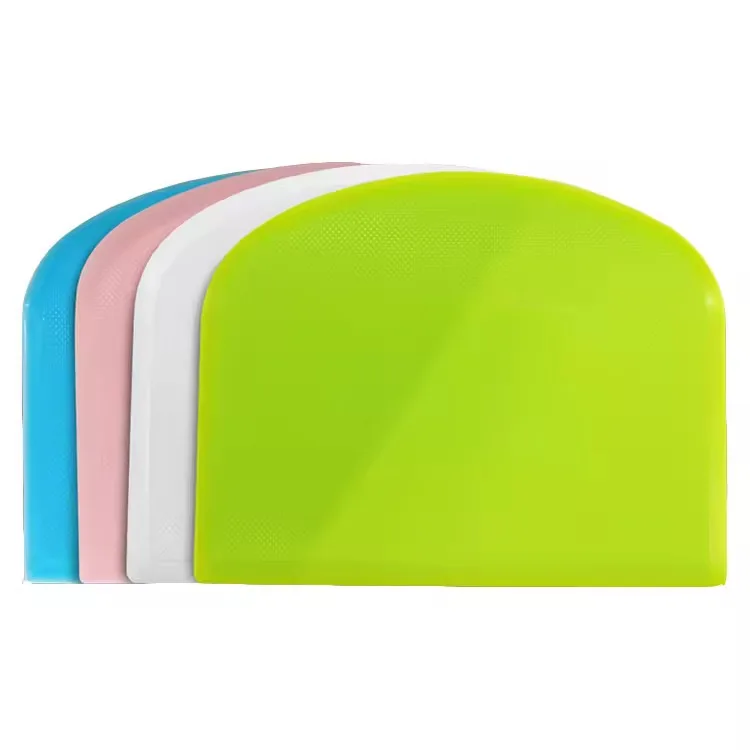 

1pc Plastic Cake Cream Spatula, Dough Knife, Butter Scraper With Plain Smooth Edge, Baking Tools