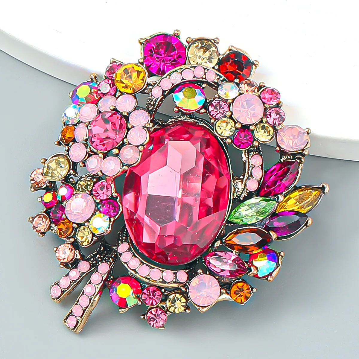 SKEDS Luxury Big Size Women Colorful Rhinestone Badges Brooch Exaggerated Decoration Boutique Shiny Jewelry Accessories For Lady