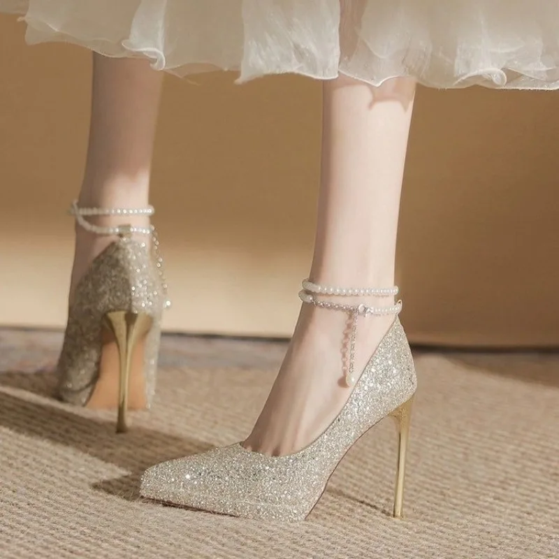 Neue Perle wasserdichte High Heel Schuhe Frauen Frühling Herbst spitzen Zehen dünne Ferse Champagner Farbe Kristall Braut Ehe Schuhe