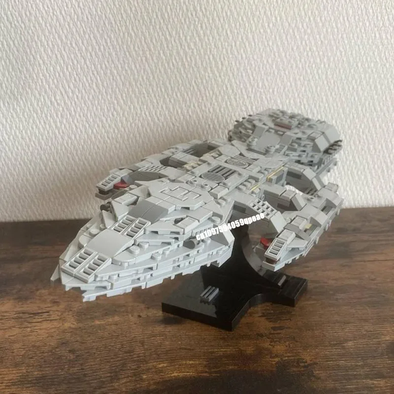

New 649Pcs Famous Star Battle Movie Moc75375 Galactica Airship Model Building Blocks Diy Creative Ideas Kids Toys Birthday GiftS