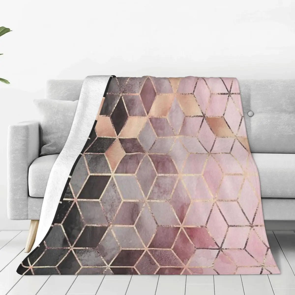 

Pink And Grey Gradient Cubes Blanket Flange Textile Decor Portable Super Soft Throw Blankets for Home Office Plush Thin Quilt