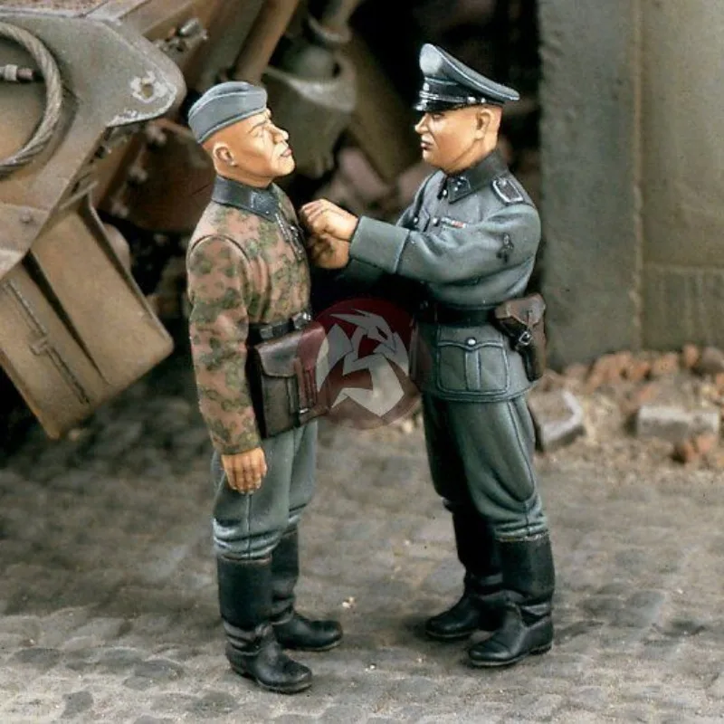 1:35 スケール樹脂フィギュアモデルキット歴史ミニチュア第二次世界大戦将校と兵士 2 人ジオラマ置物未組み立て未塗装