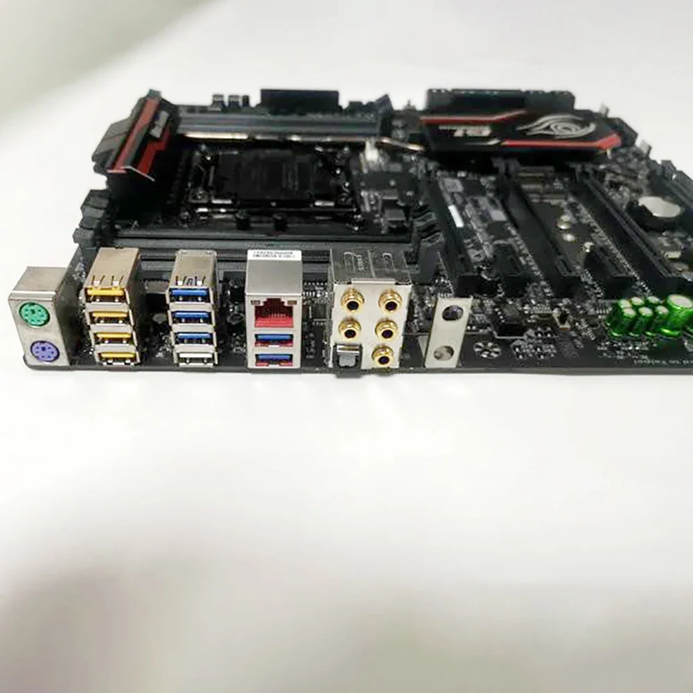 Материнская плата X99 для настольного компьютера Gigabyte GA-X99-Gaming PCI-E 3,0 DDR4 64 ГБ