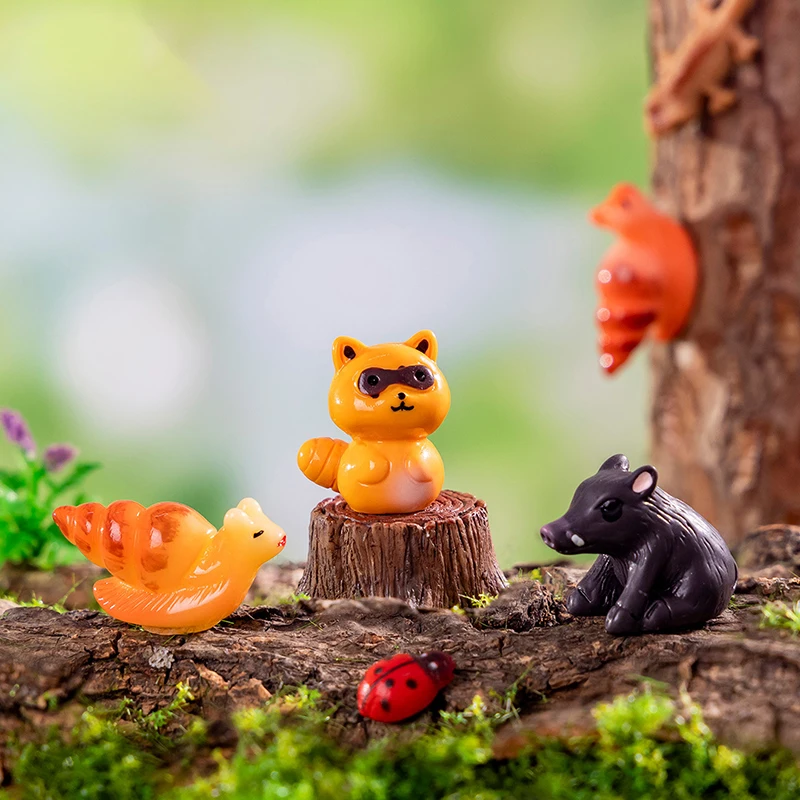 Cartoon Cute Small Animals Miniature Figurine Landscape Decoration Desktop Ornament Crafts Creative DIY Home Decoration Gifts