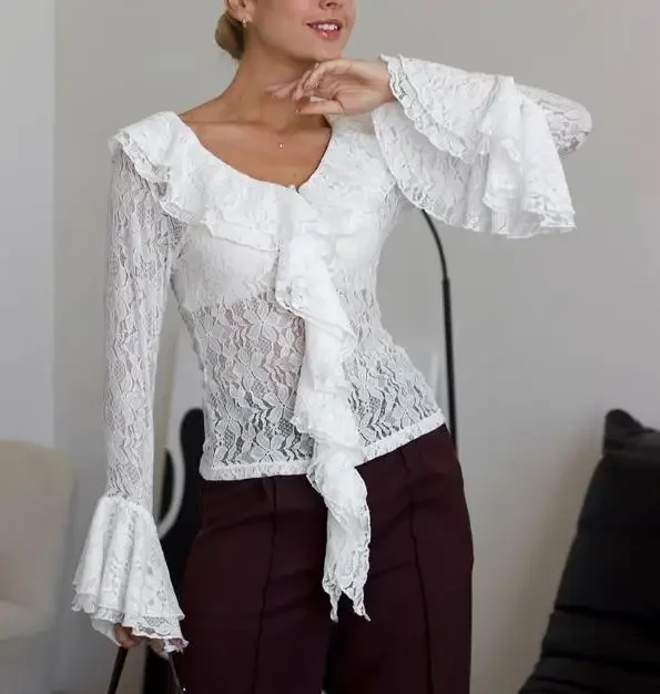 Female Fashion Sexy Slimming Tops Spring New Luxury Top Lace Knitted Perspective Hollow Out Long Sleeve T-Shirt for Women