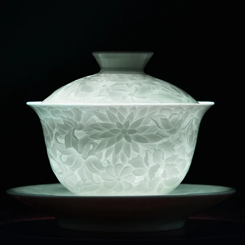Blue and white porcelain Sancai cover bowl Kung Fu tea set Chinese household light luxury high-end tea cup gift box
