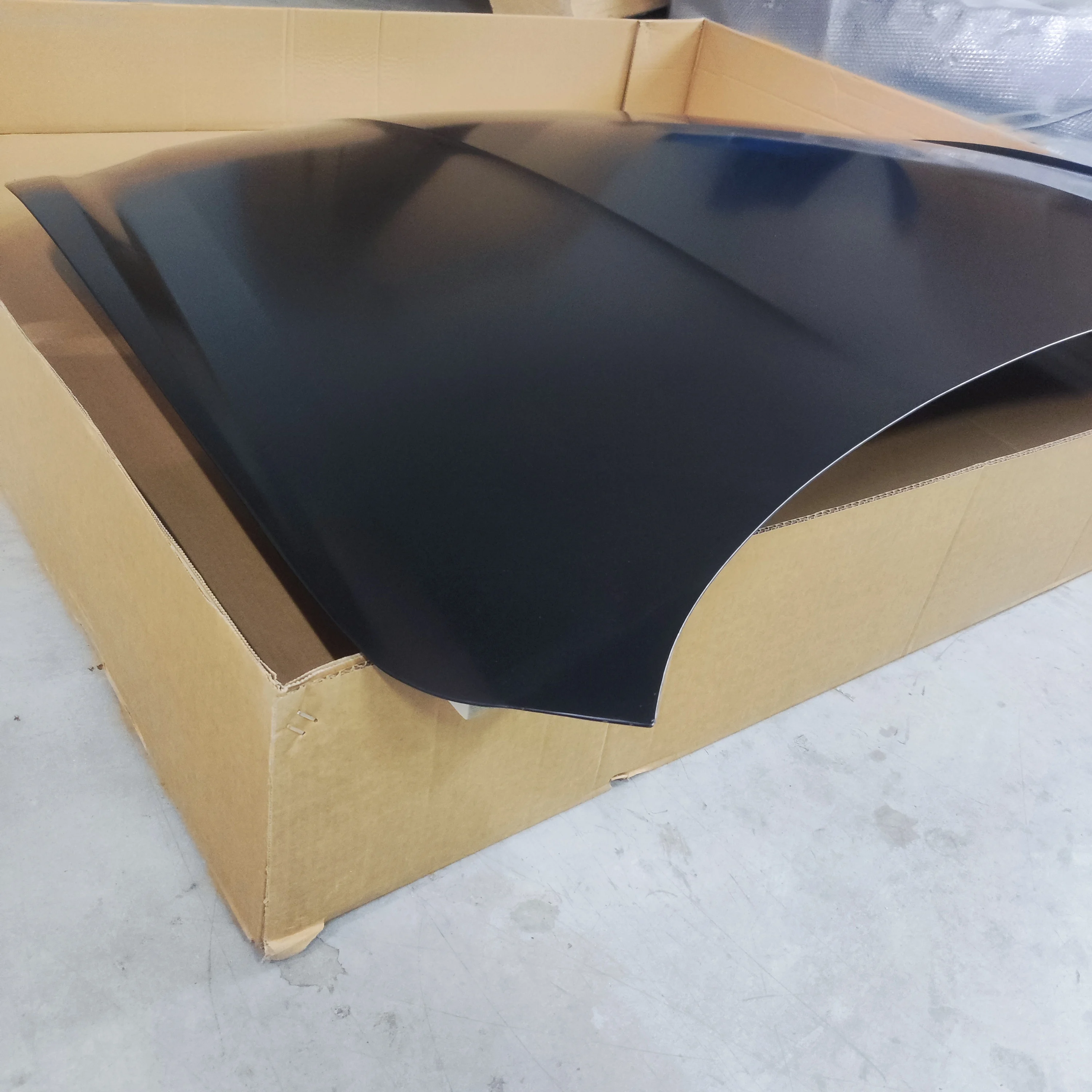 High Quality Replacement Auto Car Front Hood Engine Cover Suitable for Maserati Ghibli 6