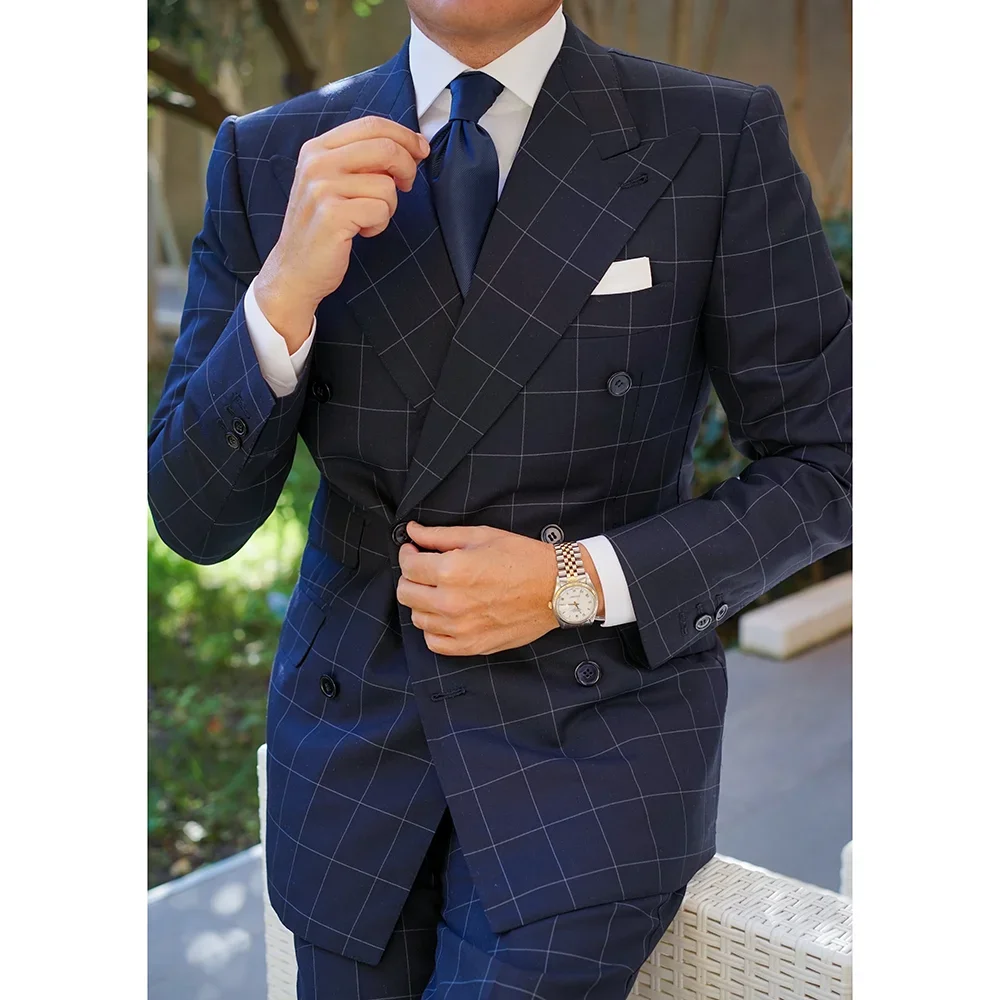 

Gorgeous Plaid Men Suits Navy Blue Fashion Peak Lapel Double Breasted 2 Piece Business Casual Wedding Tuxedo 2 Piece Male Suit