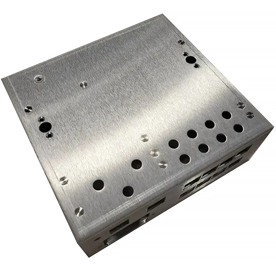 Parti personalizzate per stampaggio saldate in acciaio inossidabile e ottone taglio laser lamiera lavorazione hardware di rivestimento moq 1pz