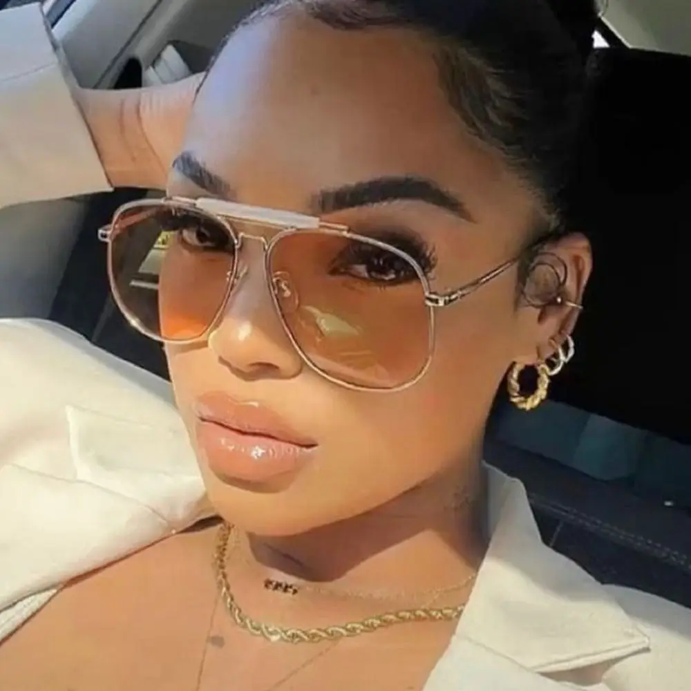 

Retro Oversized Metal Frame Sunglasses Street Shooting Outdoor Pilot Shades Statement Eyewear for Women & Men