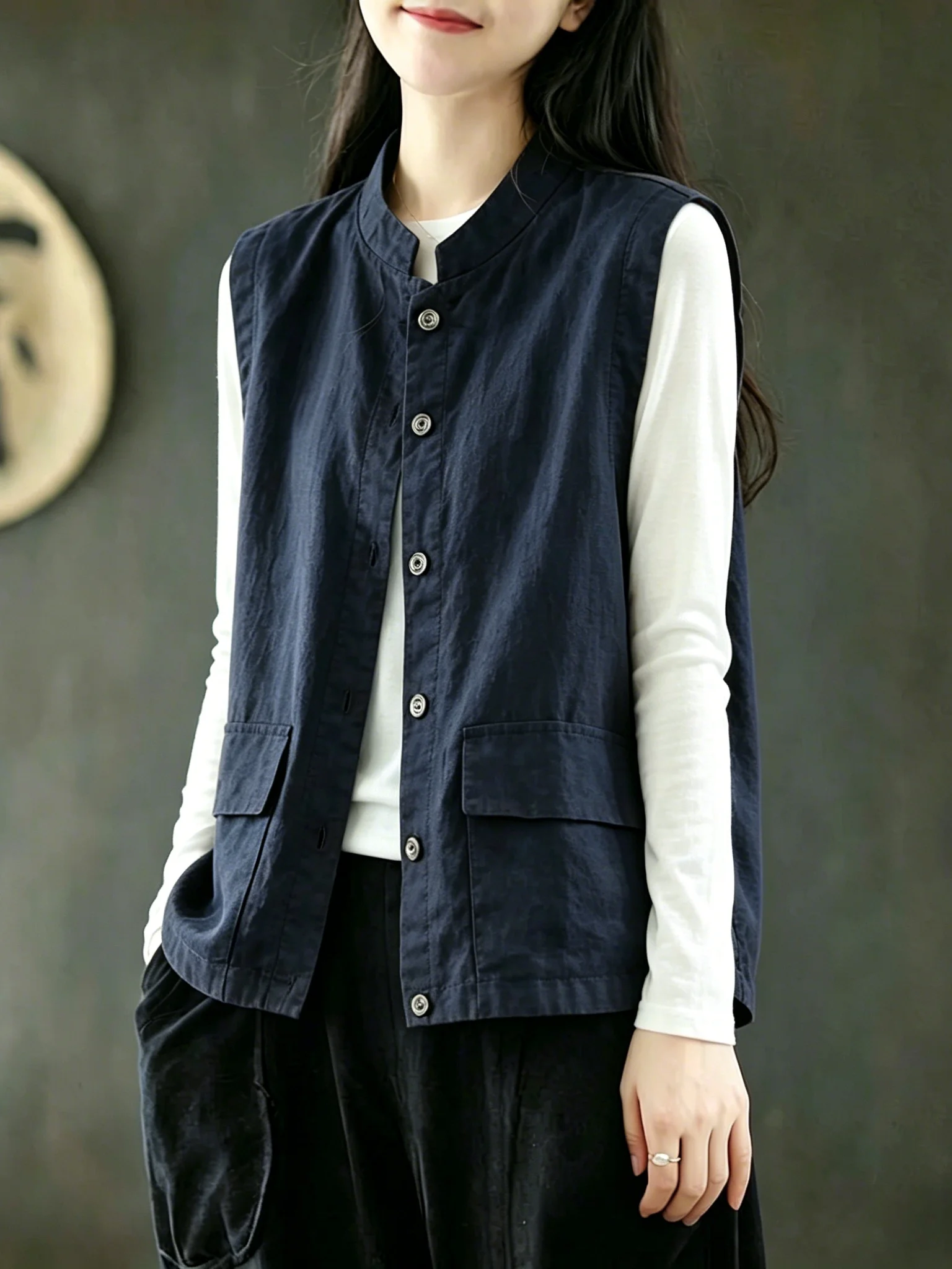 Casual Cotton Linen Blend Vest Women's Summer Autumn Lightweight Loose Fit Multi-Pocket Stand Collar Layering Top