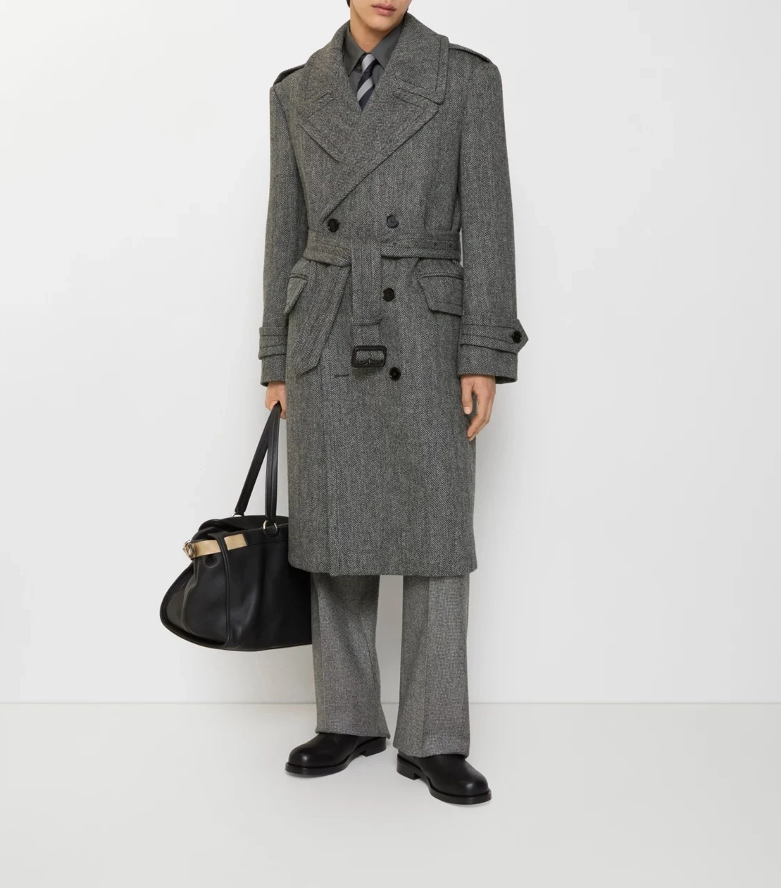 Customized Gray Wool Men Long Coat Formal Business Double Breasted Winter Thicken Jacket Overcoat One Piece